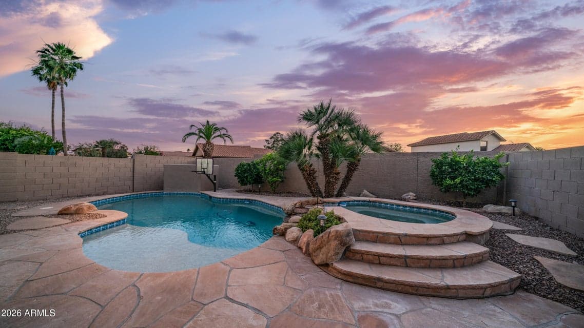 15642 S 31ST Street, Phoenix, AZ 85048 — photo 1 of 70