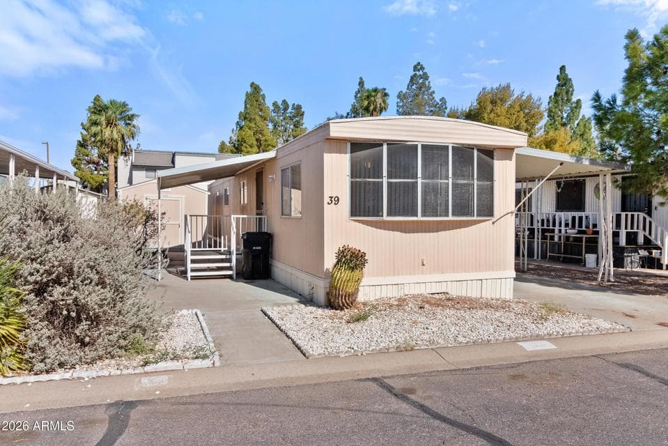 535 S ALMA SCHOOL Road 39, Mesa, AZ 85210 — photo 1 of 54