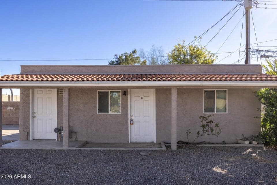 2501 W BELMONT Avenue Apt 3, Phoenix, AZ 85051 — photo 1 of 24