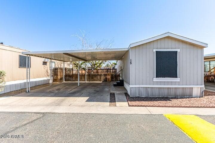 8427 W GLENDALE Avenue 15, Glendale, AZ 85305 — photo 1 of 18