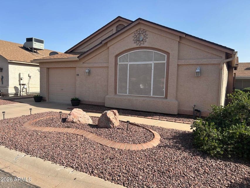 1701 E KERBY FARMS Road, Chandler, AZ 85249 — photo 1 of 40