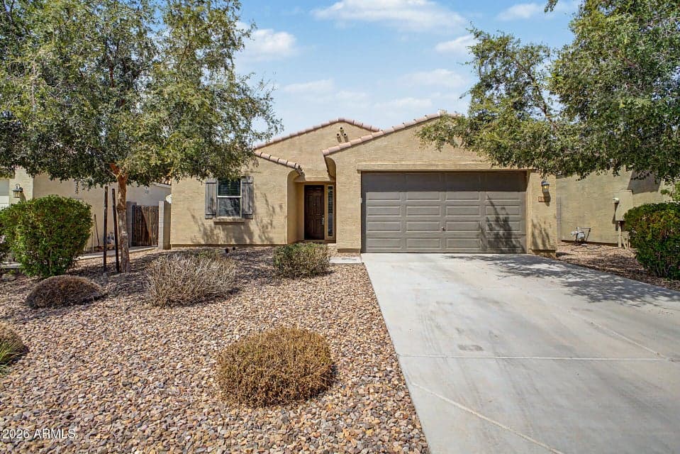 580 W TALLULA Trail, San Tan Valley, AZ 85140 — photo 1 of 40