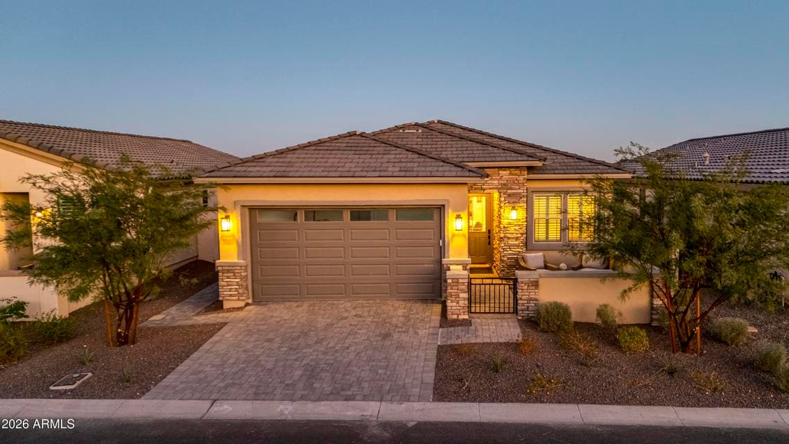 5605 N 206TH Avenue, Buckeye, AZ 85396 — photo 1 of 60