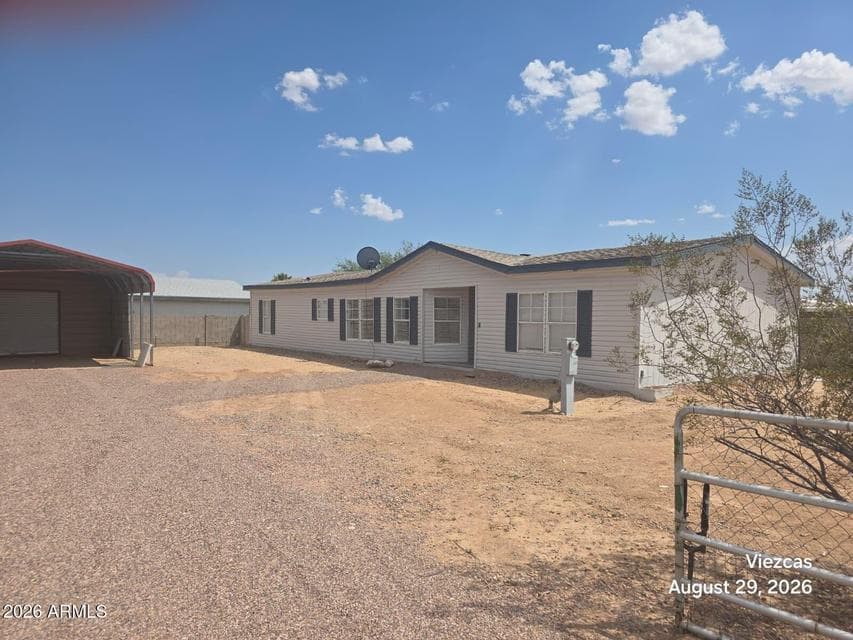 10963 N HILLSIDE Drive, Casa Grande, AZ 85122 — photo 1 of 15