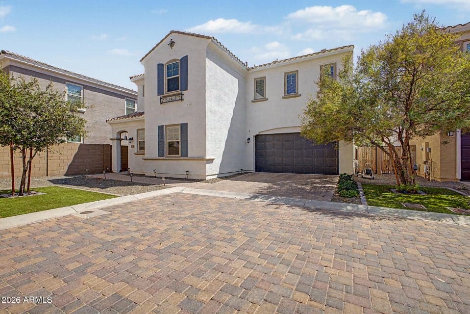 17237 N 9TH Place, Phoenix, AZ 85022 — photo 1 of 38