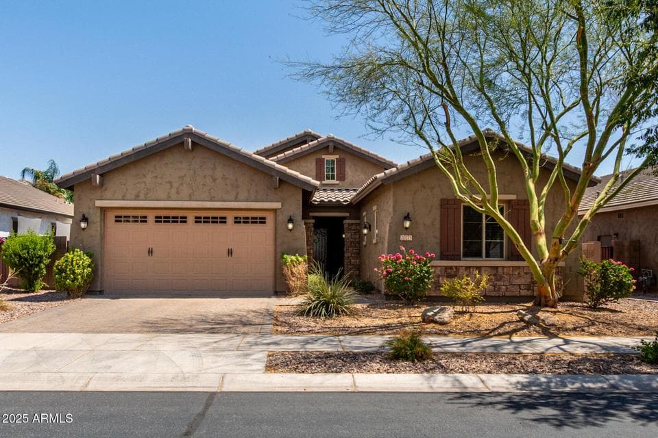 20273 E RAVEN Drive, Queen Creek, AZ 85142 — photo 1 of 34