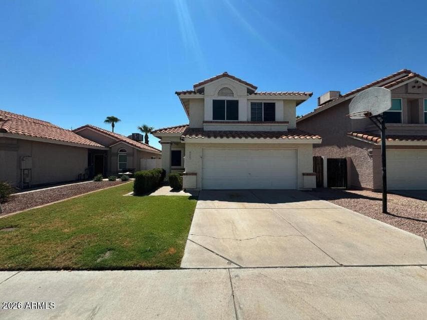 4053 E Woodland Drive, Phoenix, AZ 85048 — photo 1 of 30