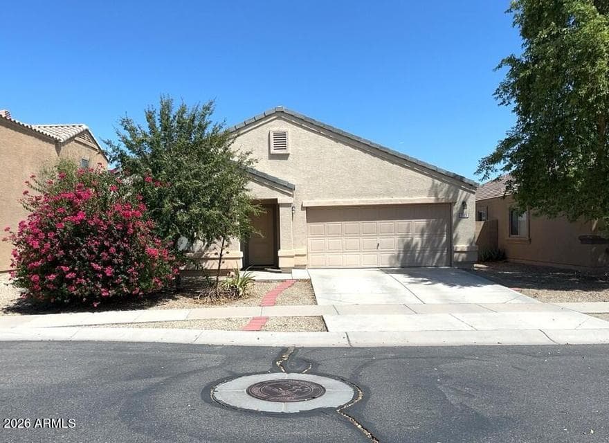 7123 N 72ND Drive, Glendale, AZ 85303 — photo 1 of 16
