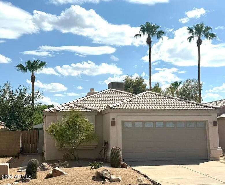 4333 E HARTFORD Avenue, Phoenix, AZ 85032 — photo 1 of 31