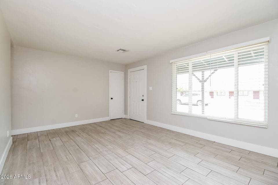 727 W FLINT Street, Chandler, AZ 85225 — photo 1 of 21