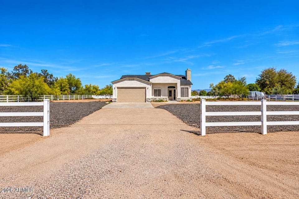 19218 E HUNT Highway, Queen Creek, AZ 85142 — photo 1 of 34