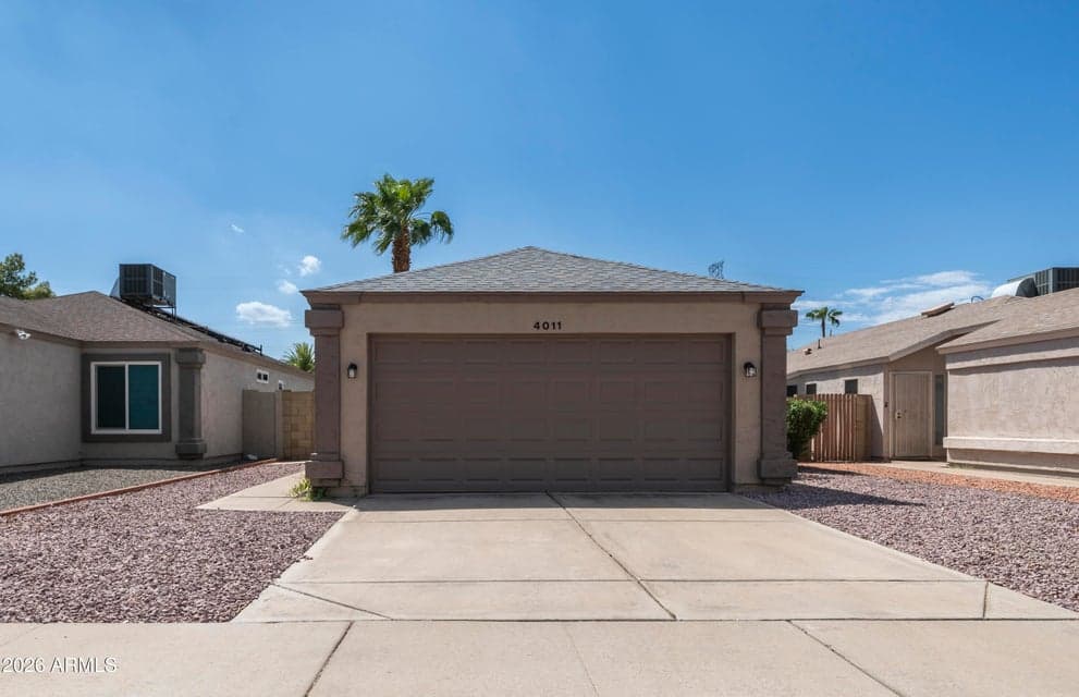 4011 W CHAMA Drive, Glendale, AZ 85310 — photo 1 of 24