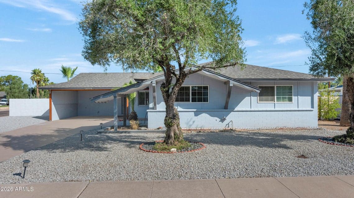 3904 E SAHUARO Drive, Phoenix, AZ 85028 — photo 1 of 22