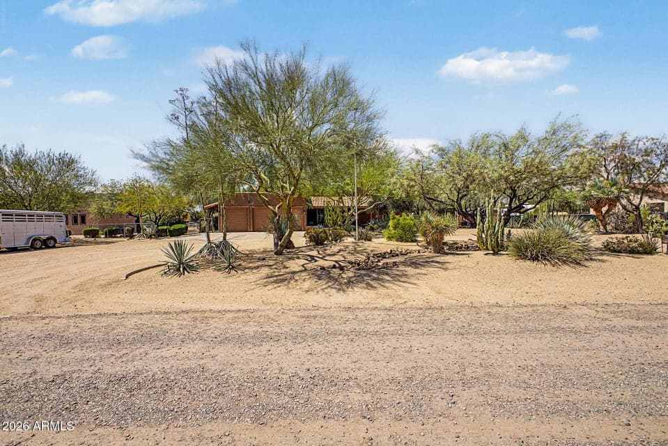 38408 N 23RD Drive, Phoenix, AZ 85086 — photo 1 of 45