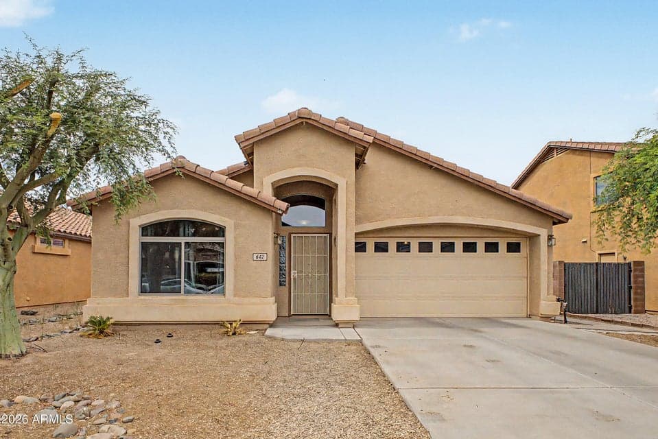 642 W MESQUITE TREE Lane, San Tan Valley, AZ 85143 — photo 1 of 7