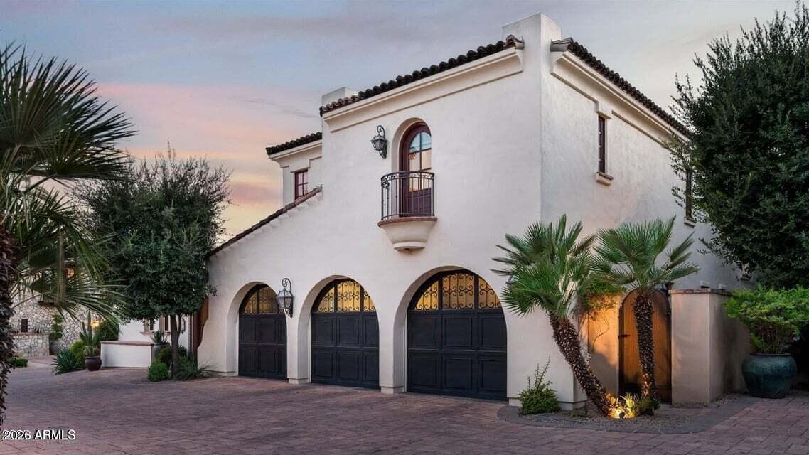 4949 E LINCOLN Drive 11, Paradise Valley, AZ 85253 — photo 1 of 33