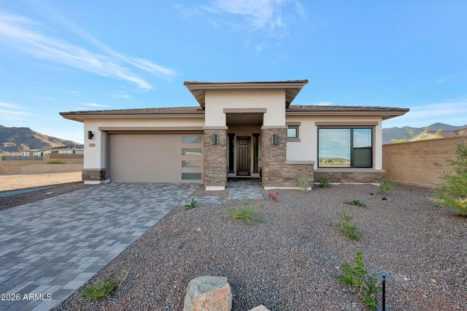 4386 N 217TH Avenue, Buckeye, AZ 85396 — photo 1 of 33