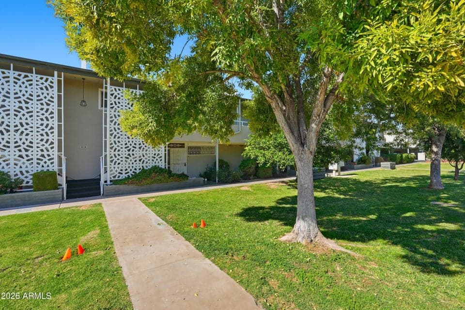 6116 N 12TH Place 7, Phoenix, AZ 85014 — photo 1 of 14