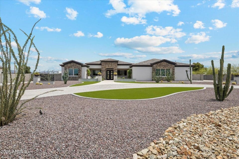 35909 N 10TH Avenue, Phoenix, AZ 85086 — photo 1 of 37