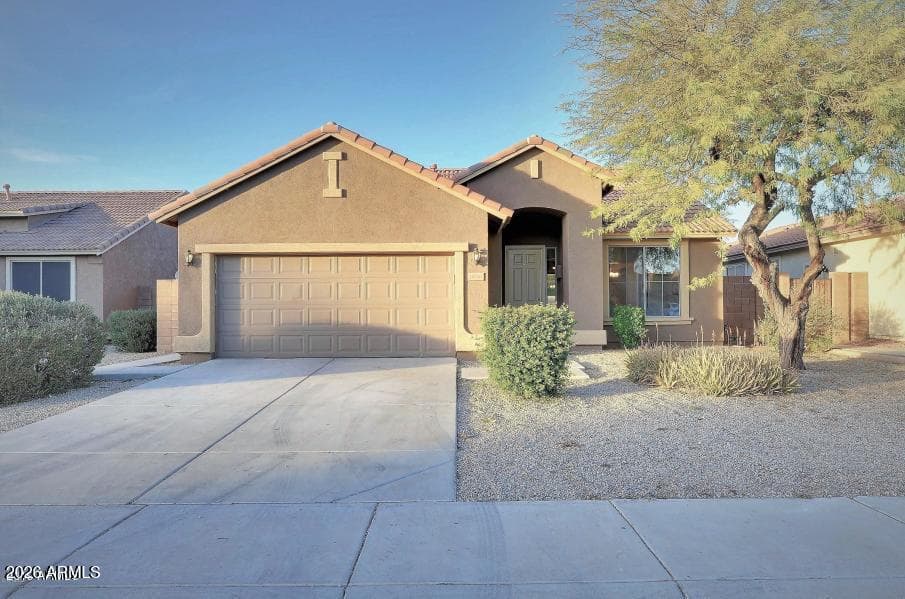 11562 W La Reata Avenue, Avondale, AZ 85392 — photo 1 of 16