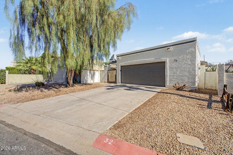 619 E JENSEN Street 32, Mesa, AZ 85203 — photo 1 of 32