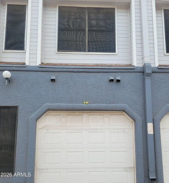 8888 N 47th Avenue 240, Glendale, AZ 85302 — photo 1 of 17