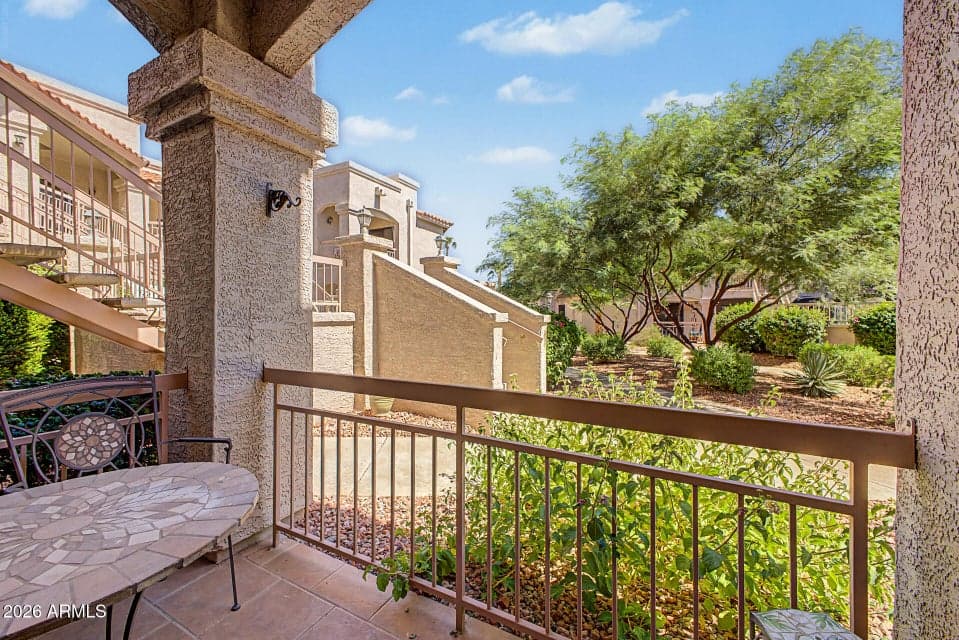 9151 W GREENWAY Road 113, Peoria, AZ 85381 — photo 1 of 45