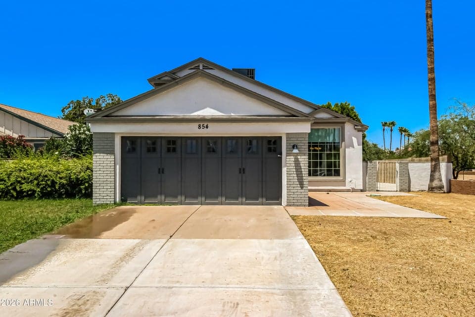 854 E MANOR Drive, Chandler, AZ 85225 — photo 1 of 15