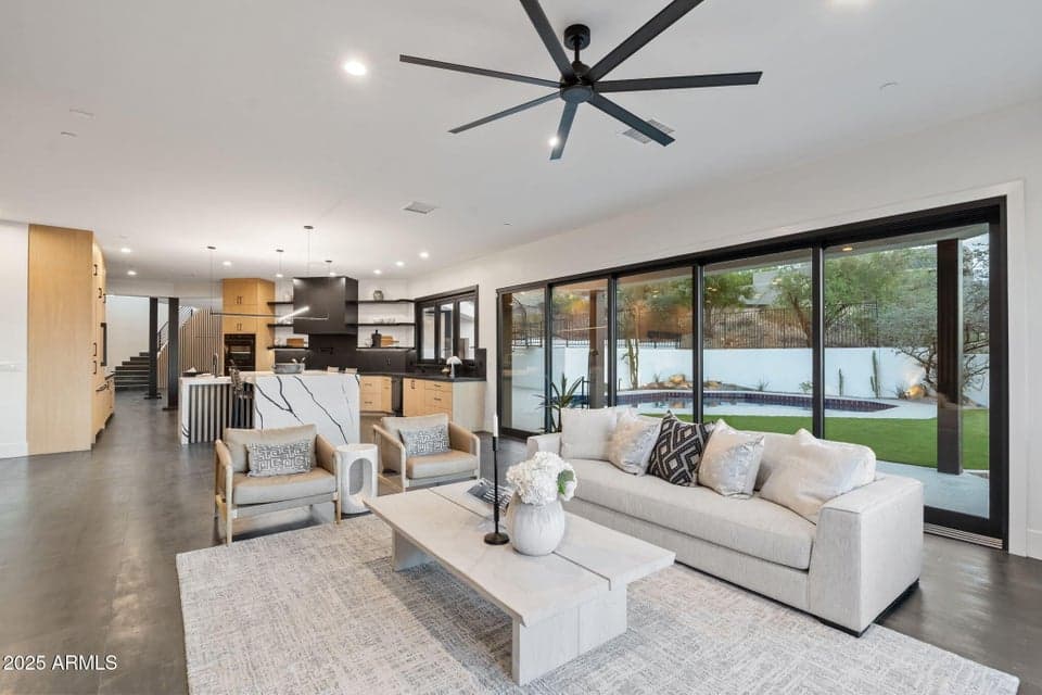 3135 E PALO VERDE Drive, Phoenix, AZ 85016 — photo 1 of 40