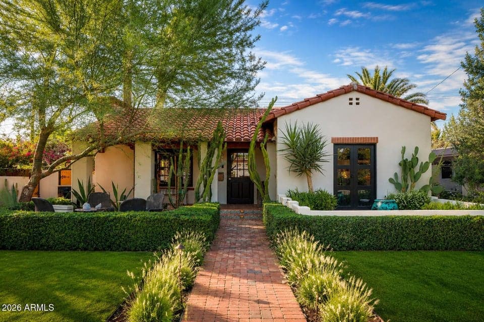 61 W WILSHIRE Drive, Phoenix, AZ 85003 — photo 1 of 62