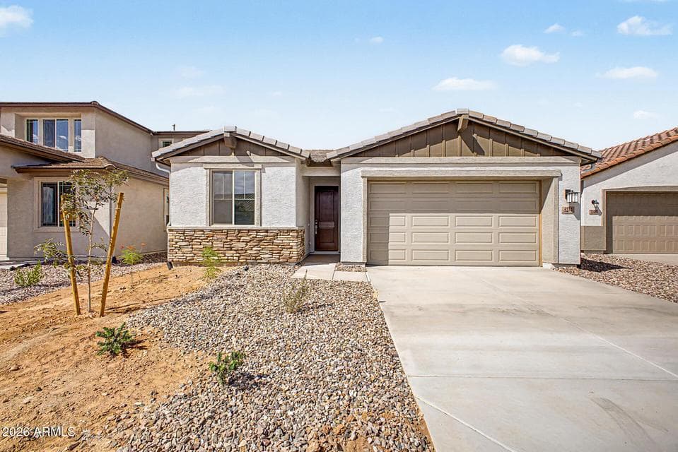 5274 E CASSIDY Lane, San Tan Valley, AZ 85144 — photo 1 of 18