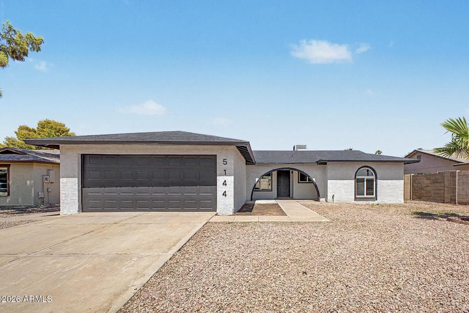 5144 W DESERT COVE Avenue, Glendale, AZ 85304 — photo 1 of 29