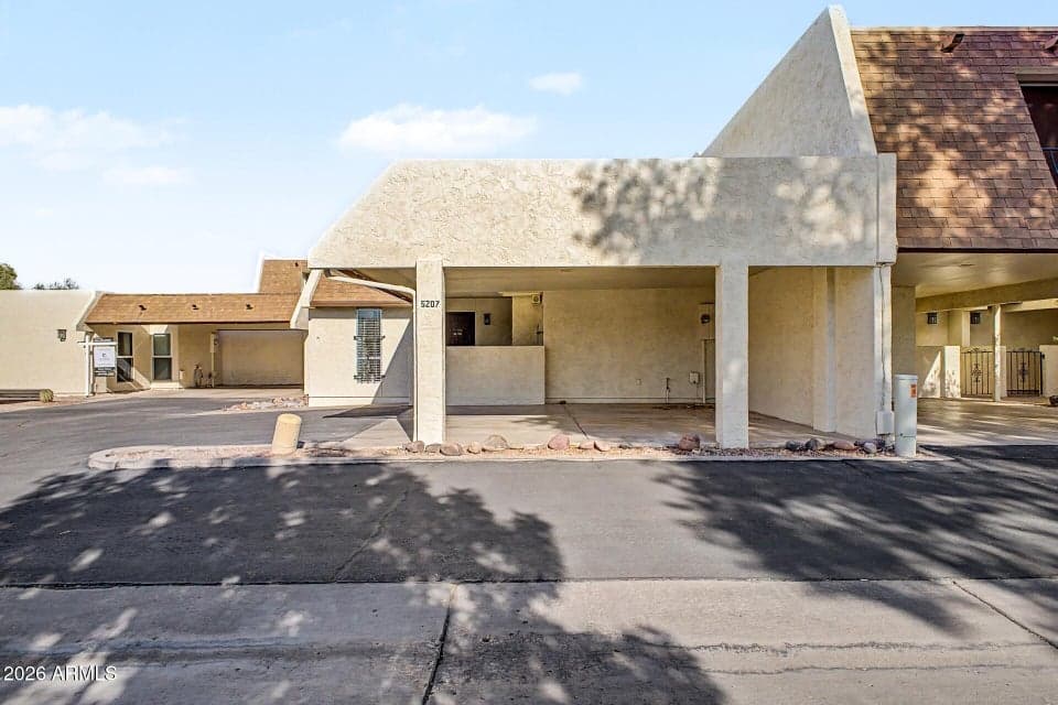 5207 S HAZELTON Lane, Tempe, AZ 85283 — photo 1 of 27