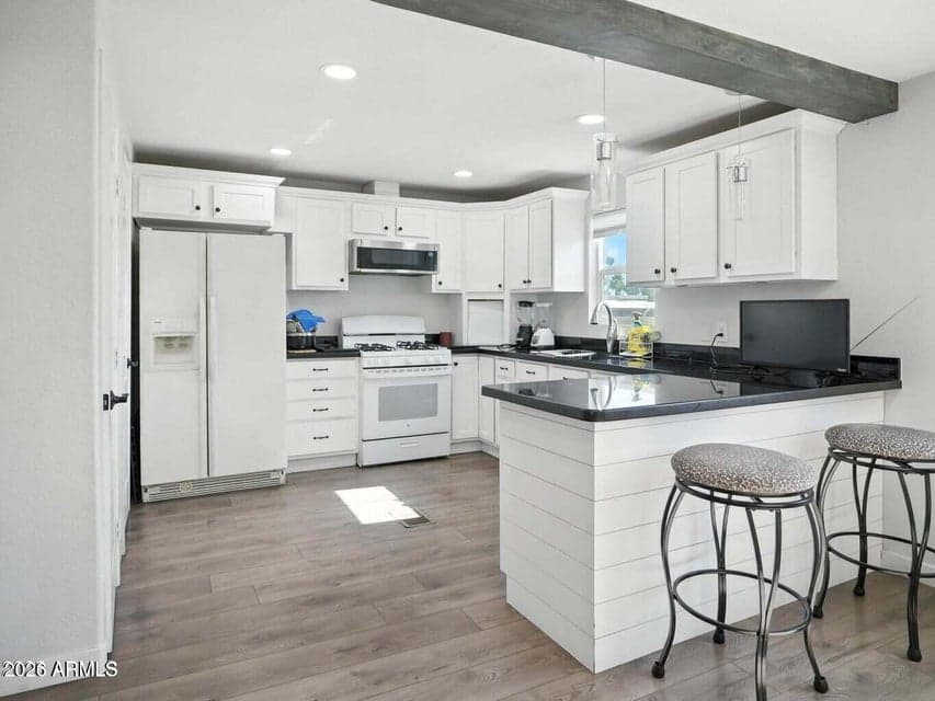 1001 N 43RD Avenue 282, Phoenix, AZ 85009 — photo 1 of 12