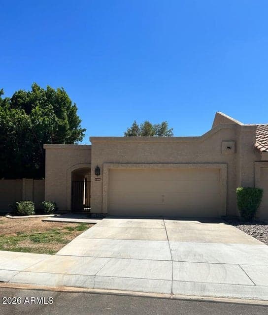 2363 W COMSTOCK Drive, Chandler, AZ 85224 — photo 1 of 25