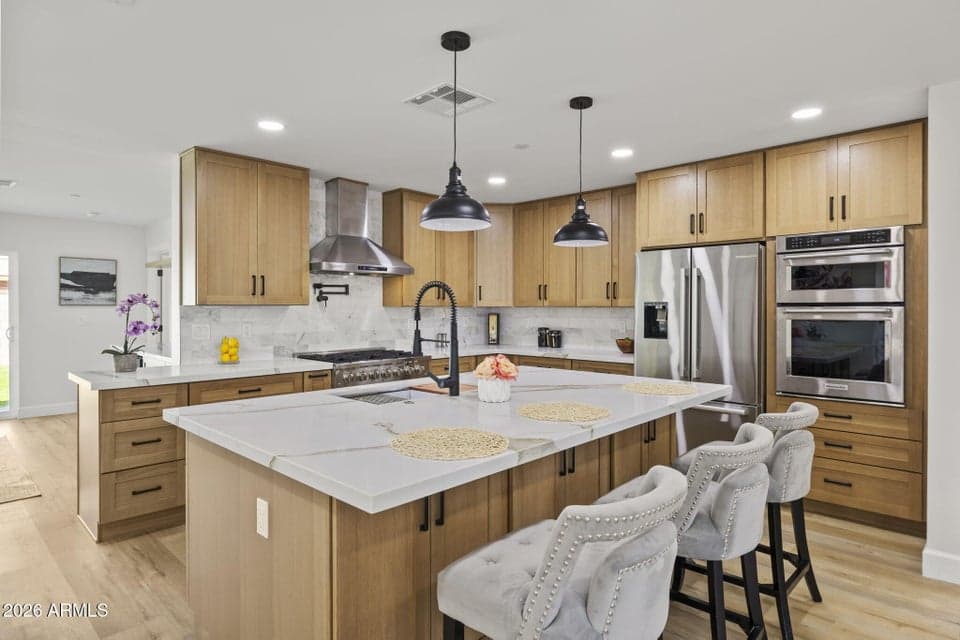 8632 E HIGHLAND Avenue, Scottsdale, AZ 85251 — photo 1 of 47
