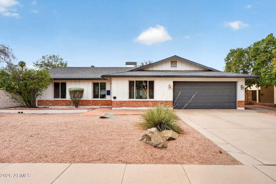 1885 E GENEVA Drive, Tempe, AZ 85282 — photo 1 of 36