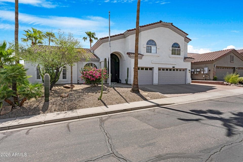 1825 E MARILYN Road, Phoenix, AZ 85022 — photo 1 of 64