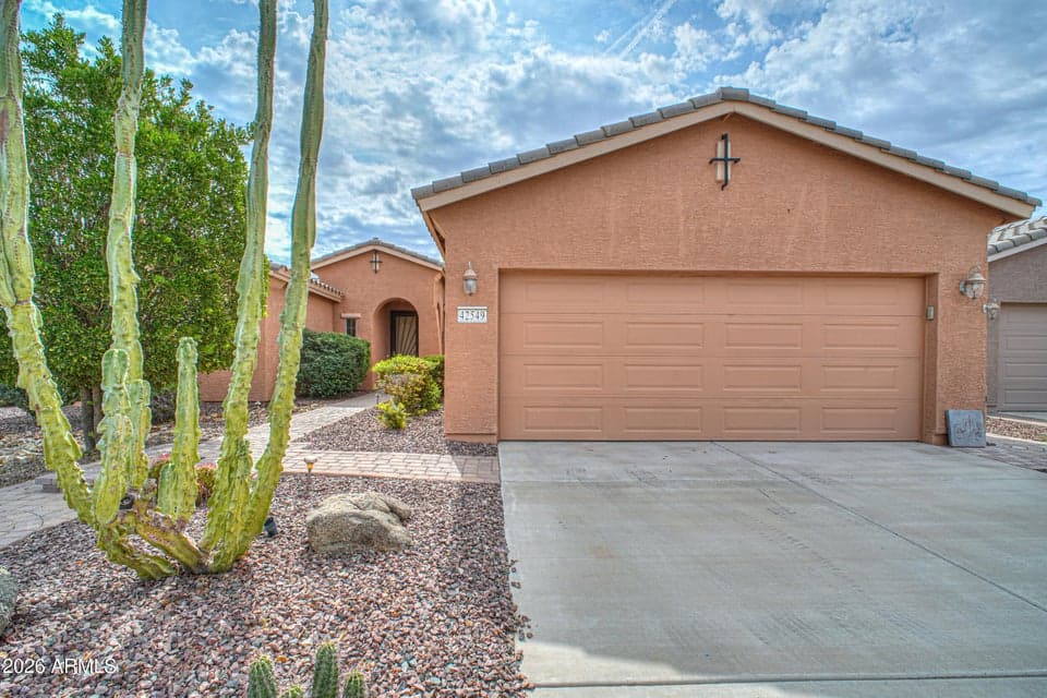 42549 W KINGFISHER Drive, Maricopa, AZ 85138 — photo 1 of 44