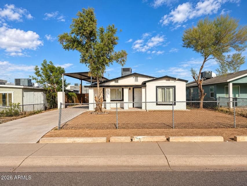 1607 S 6TH Street, Phoenix, AZ 85004 — photo 1 of 16