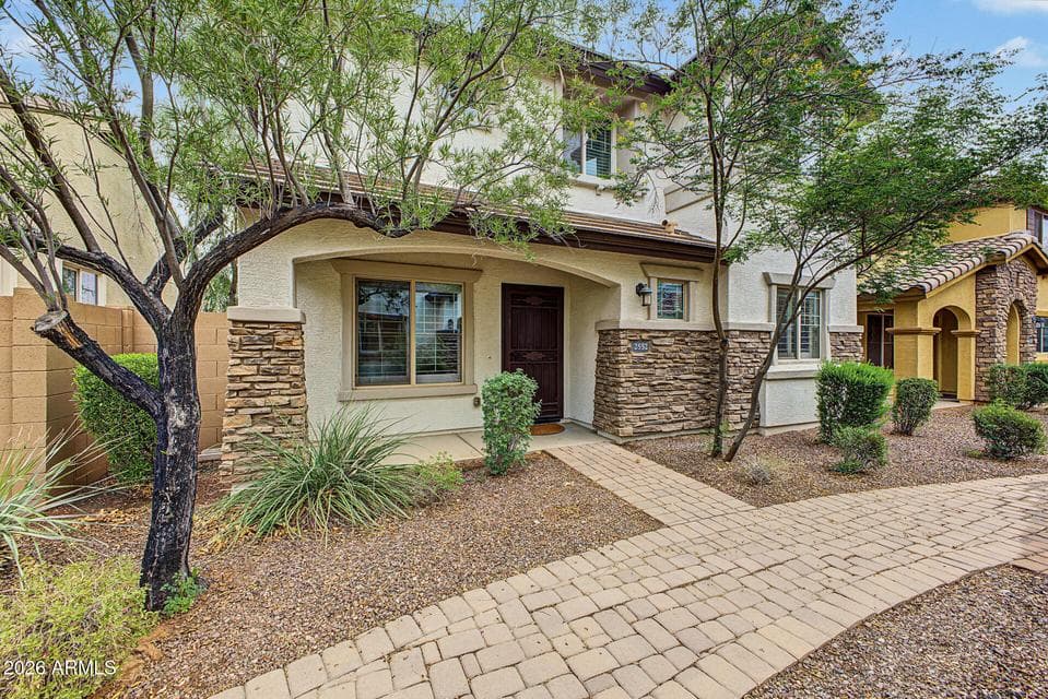 2552 E VERMONT Drive, Gilbert, AZ 85295 — photo 1 of 35