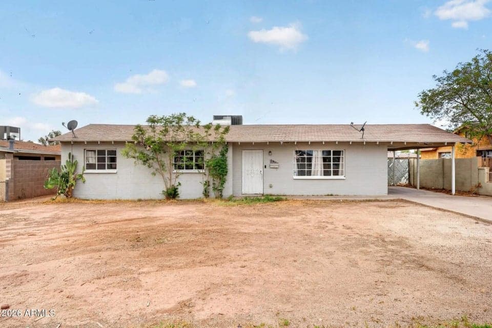 1032 N 27TH Drive, Phoenix, AZ 85009 — photo 1 of 20