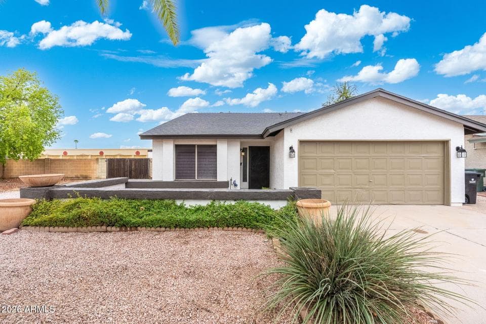 14434 N 26th Avenue, Phoenix, AZ 85023 — photo 1 of 38
