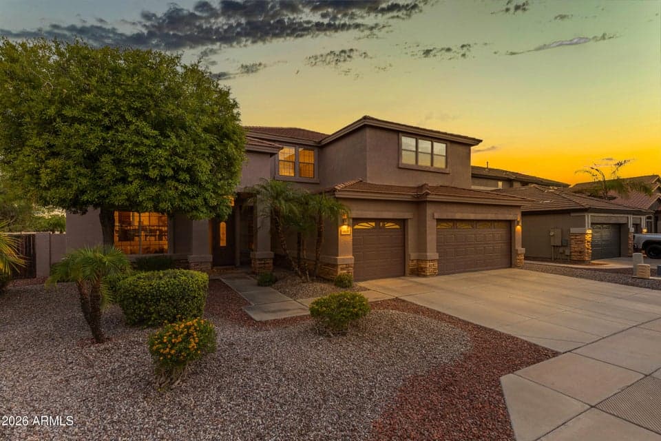 9807 E LOMPOC Avenue, Mesa, AZ 85209 — photo 1 of 136
