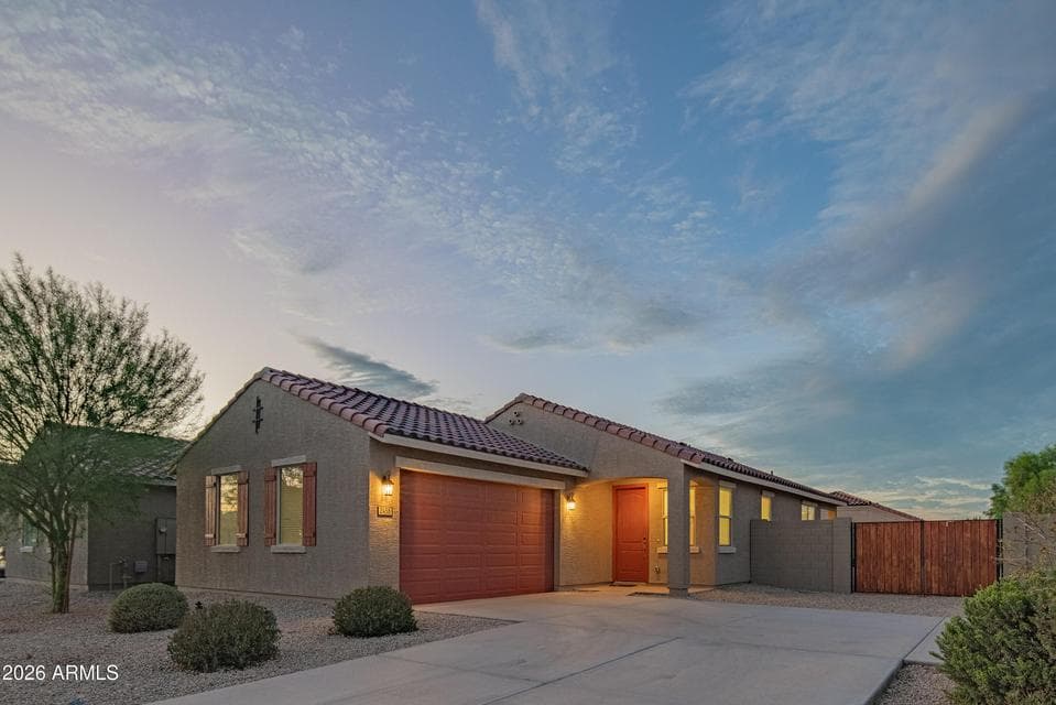 2458 E ALONSO Drive, Casa Grande, AZ 85194 — photo 1 of 26