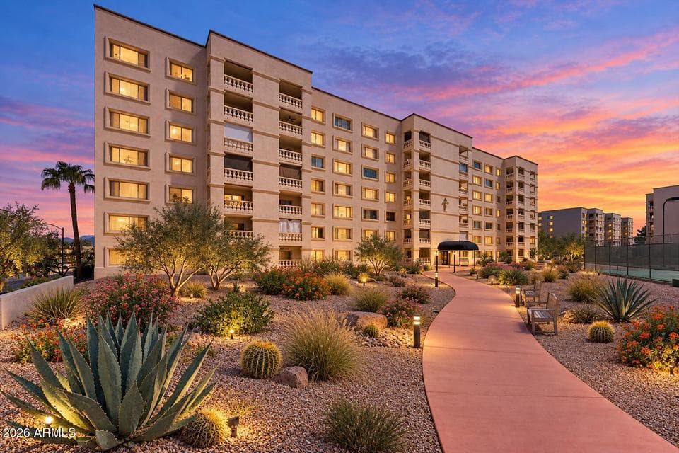 7930 E CAMELBACK Road 308, Scottsdale, AZ 85251 — photo 1 of 19