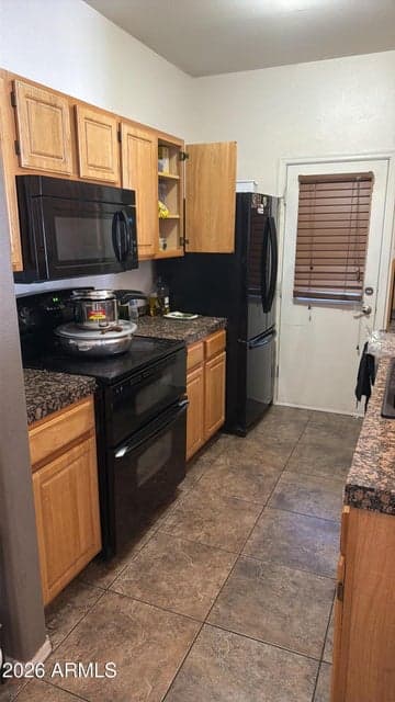 2929 W YORKSHIRE Drive 2022, Phoenix, AZ 85027 — photo 1 of 15