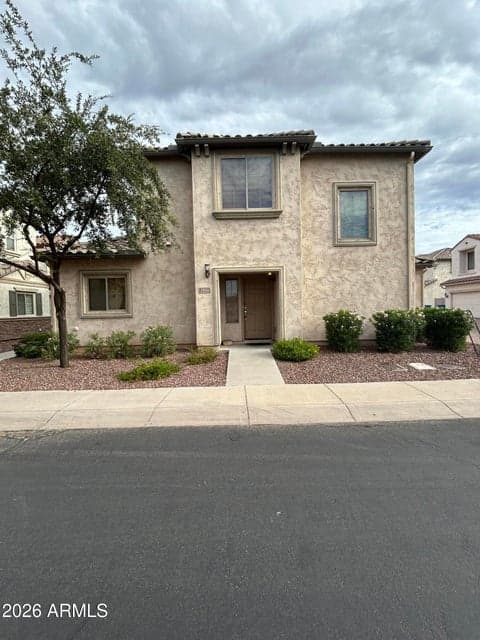 1936 W DAVIS Road, Phoenix, AZ 85023 — photo 1 of 18