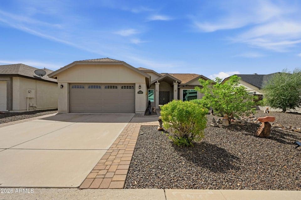3925 E TIERRA BUENA Lane, Phoenix, AZ 85032 — photo 1 of 41