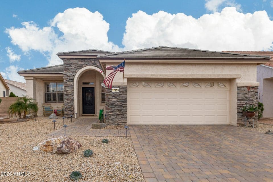 17959 W DENEEN Way, Surprise, AZ 85374 — photo 1 of 33